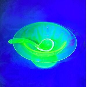 Vintage Uranium Glass Footed Pedestal Mayonnaise Bowl‎ Spoon Set